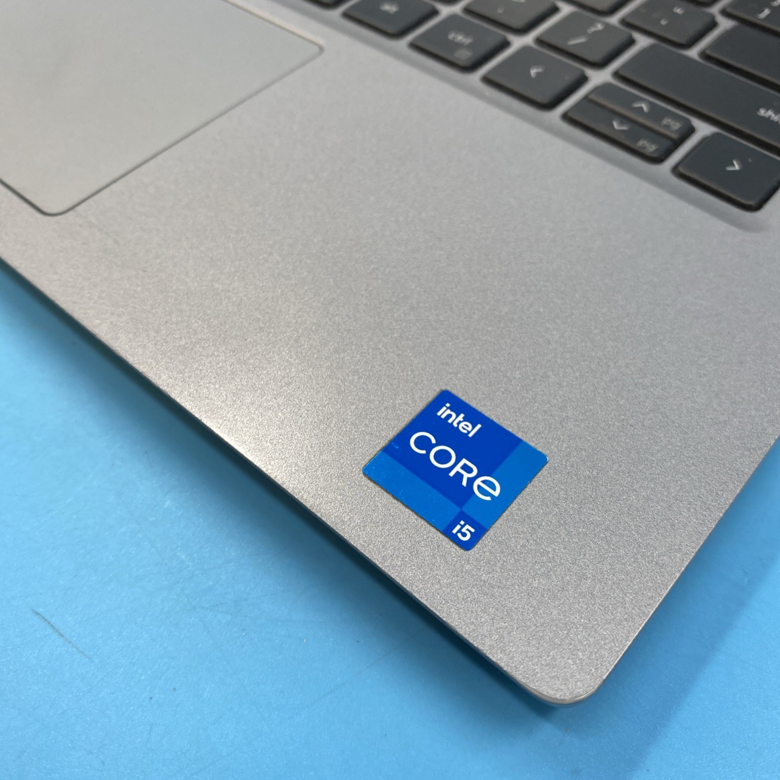 Dell Latitude 5420 | i5-1135G7 | 8GB RAM | 256GB SSD | NO OS | 51% BATT