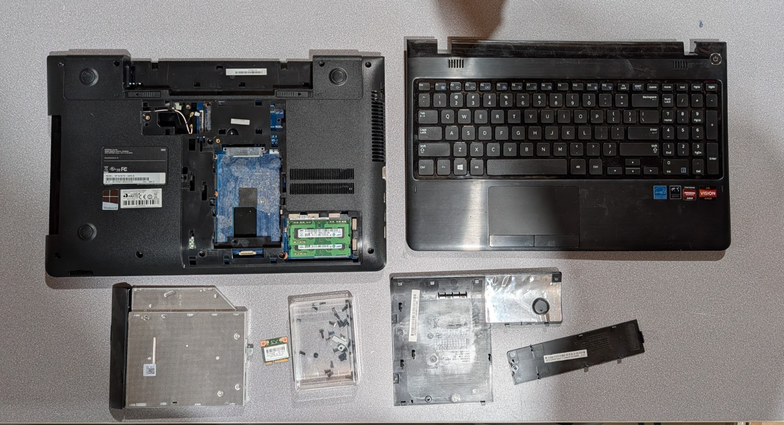 Samsung NP365E5C 15.6″ Laptop AMD A6, 4GB RAM, for parts