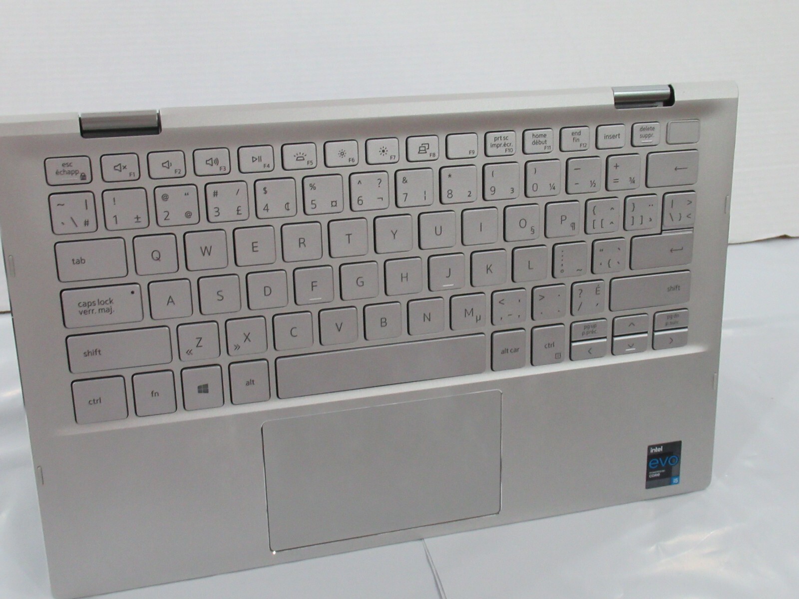 Dell Inspiron 7306 2n1 P124G 13.3″ i5-1135G7 1.3GHz 8GB RAM 128GB SSD
