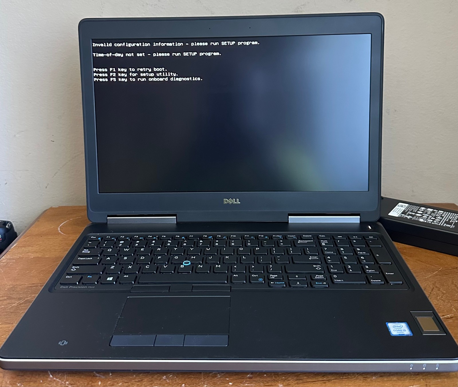 Dell Precision 7510 Intel Core Xeon 256GB SSD E3-1535M v5 2.9 15.6 Laptop PC