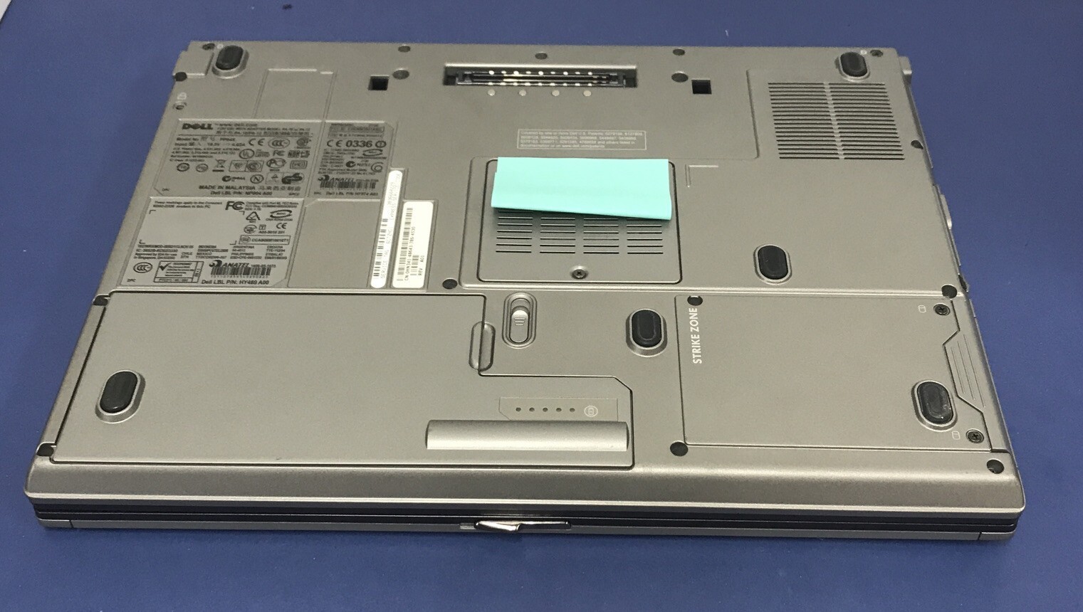 DELL LATITUDE D830 CORE 2 DUO 2GBRAM 120GBHDD SERIAL PORT Windows XP Pro *READ*