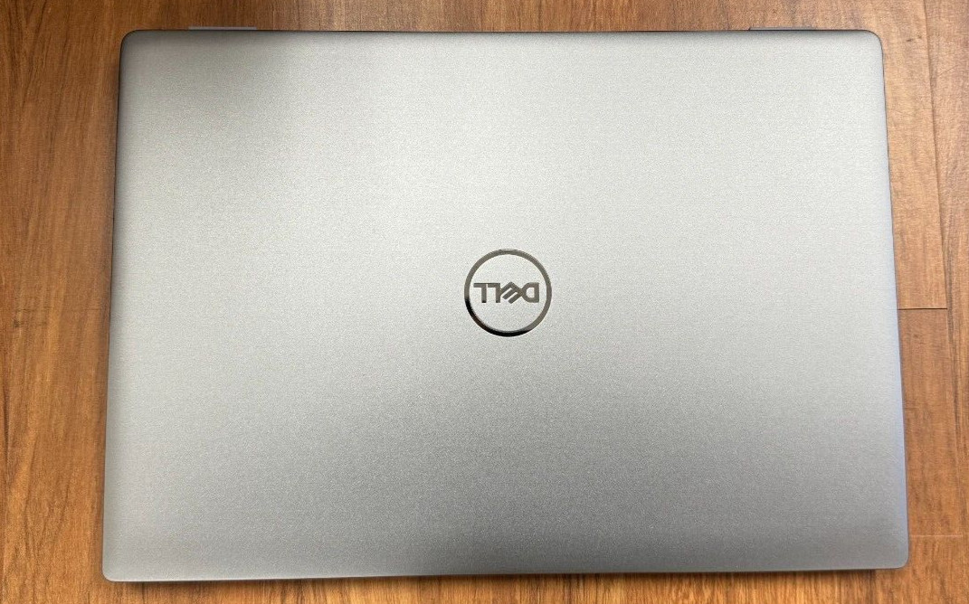 New Dell 7450 Latitude Workstation Laptop -Ultra 7 165U 1TB 32GB Touch Screen
