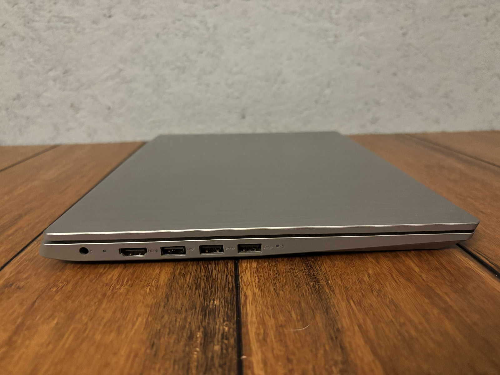 Lenovo IdeaPad 3 14ITL05 14″ (128GB SSD, Intel Core i3-1115G4, 3.00GHz, 4GB RAM,
