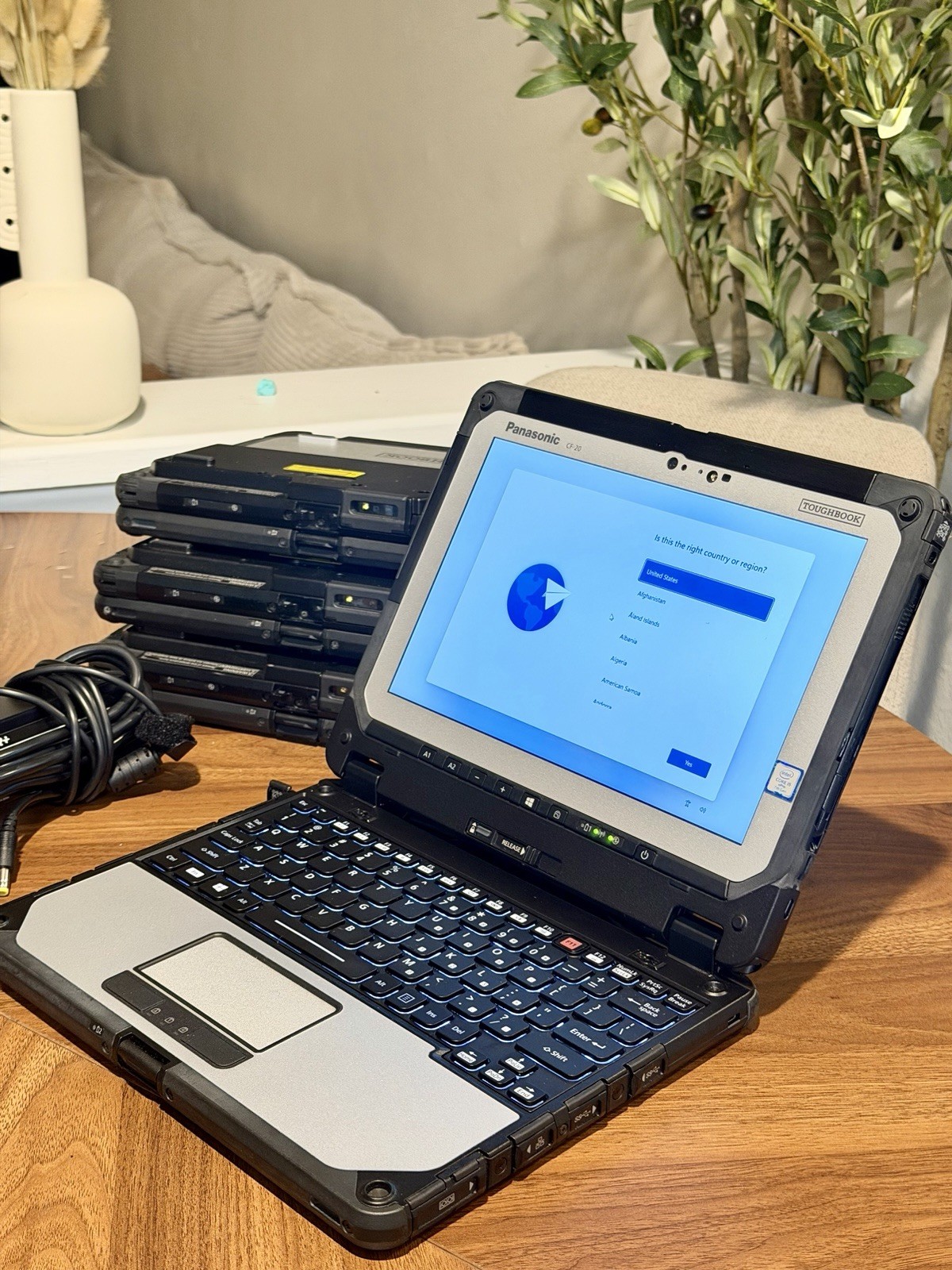 Panasonic Toughbook CF20 Core i5 7Y57 1.20GHz 8GB RAM 512GB SSD Win 11 Pro