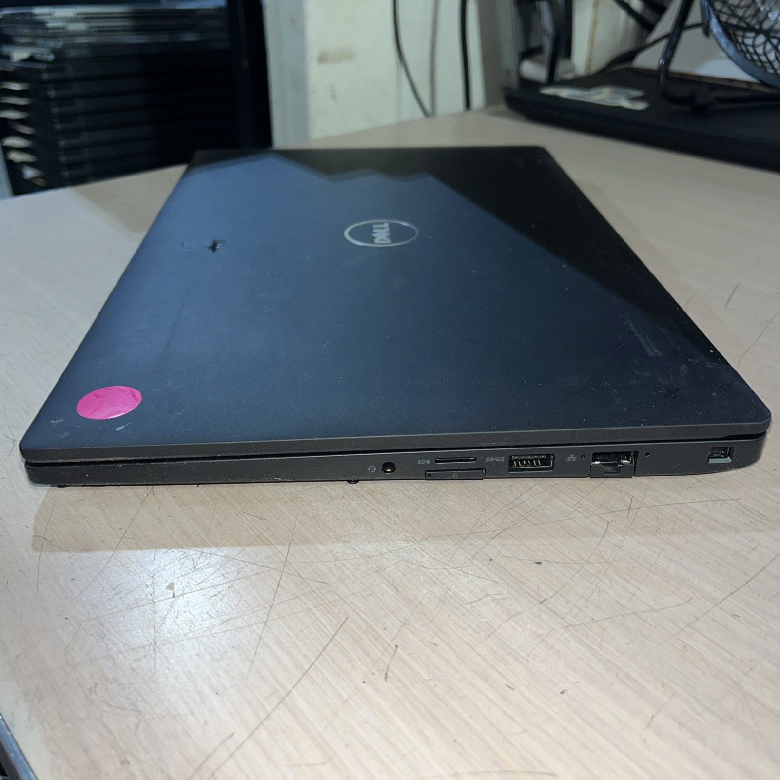 DELL LATITUDE 7480 INTEL CORE I7-7600U 2.80GHZ 8GB RAM NO HD .