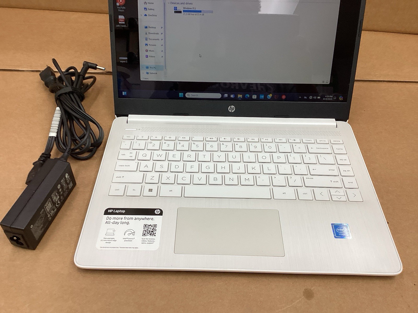 HP 14-dq0080nr 14in Laptop Intel N4120 4gb MEM 64gb eMMC Win11 Touch Screen