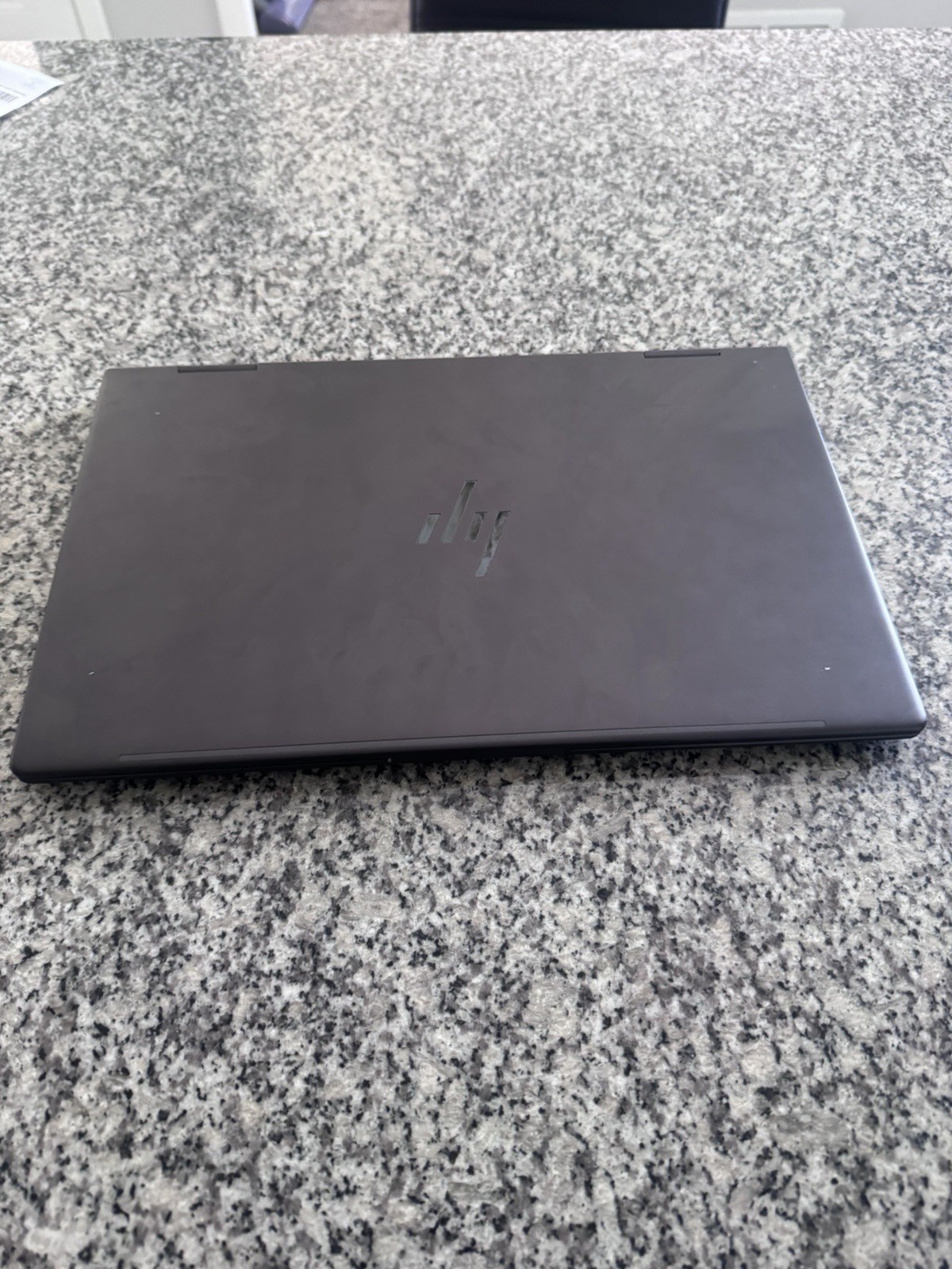 HP ENVY x360 15.6″ (256GB SSD, AMD Ryzen 5, 4.30 GHz, 8GB) Laptop – Black