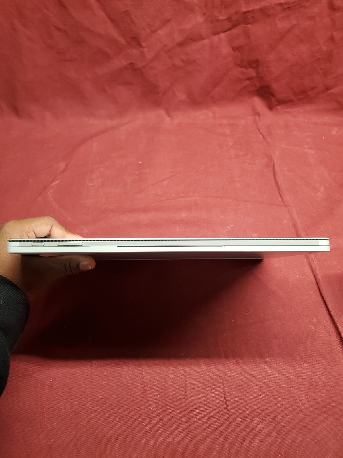 Microsoft Surface Book 2 13.5″ i5 8350U 1.70GHz/ 8GB / 256GB SSD #2933