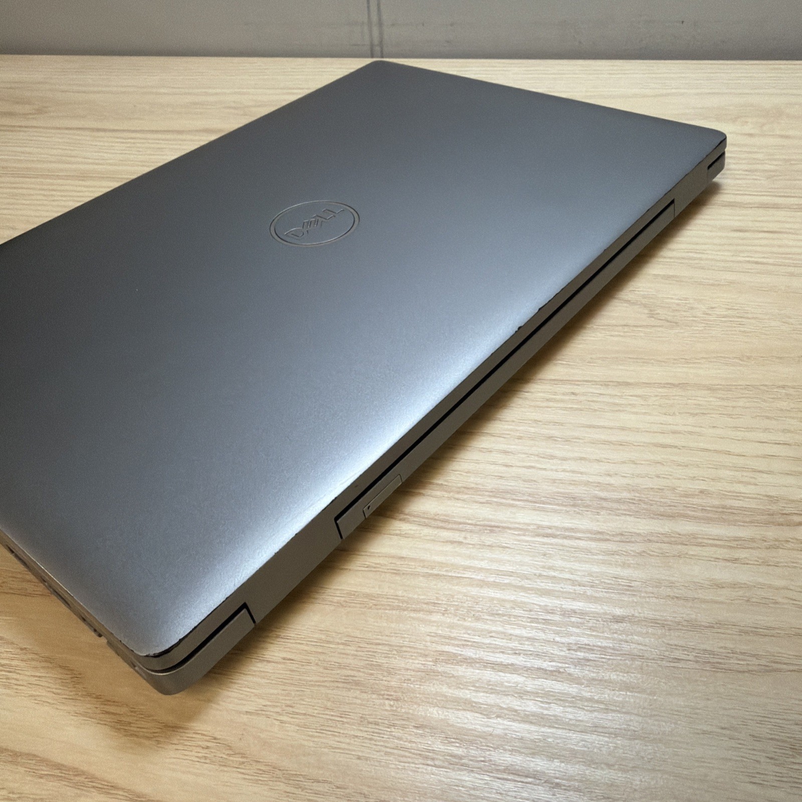 Dell Latitude 5520 i5-1145G7 16GB 512GB SSD 15″ FHD Win11 Fair