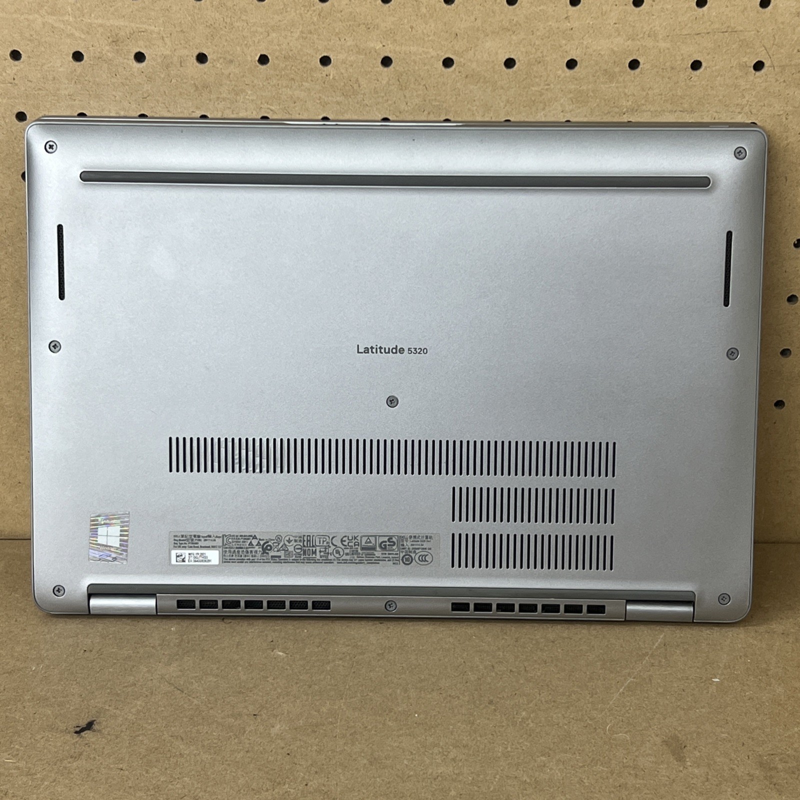 Dell Latitude 5320 2-in-1 i5-1145G7 2.6GHz 16GB Ram 512GB SSD – Good *Read*