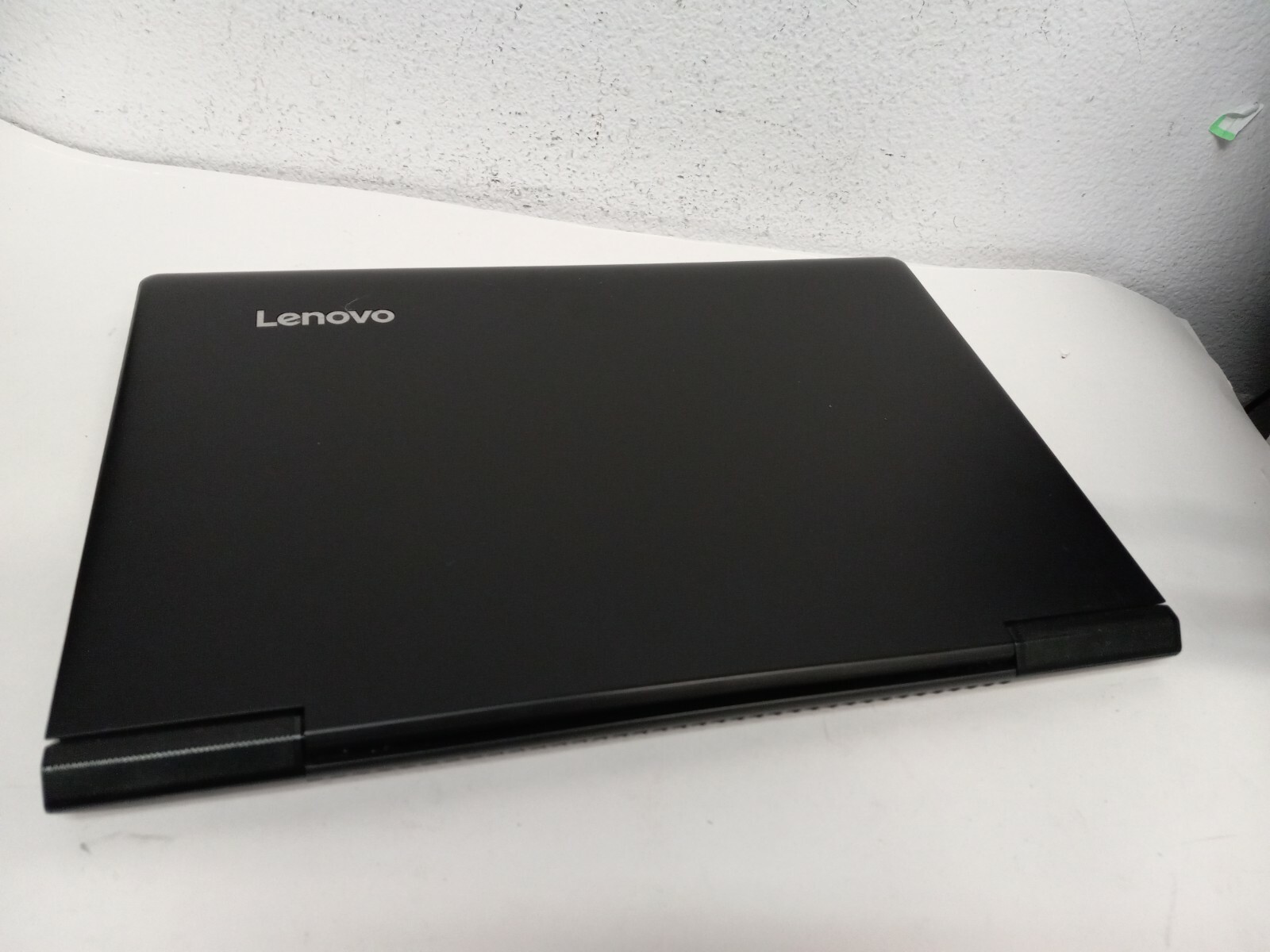 Lenovo 700-15ISK 15.6″ Intel-Core i7-6700HQ 16GB 1024GB SSD Win11 H NVIDIA 950M