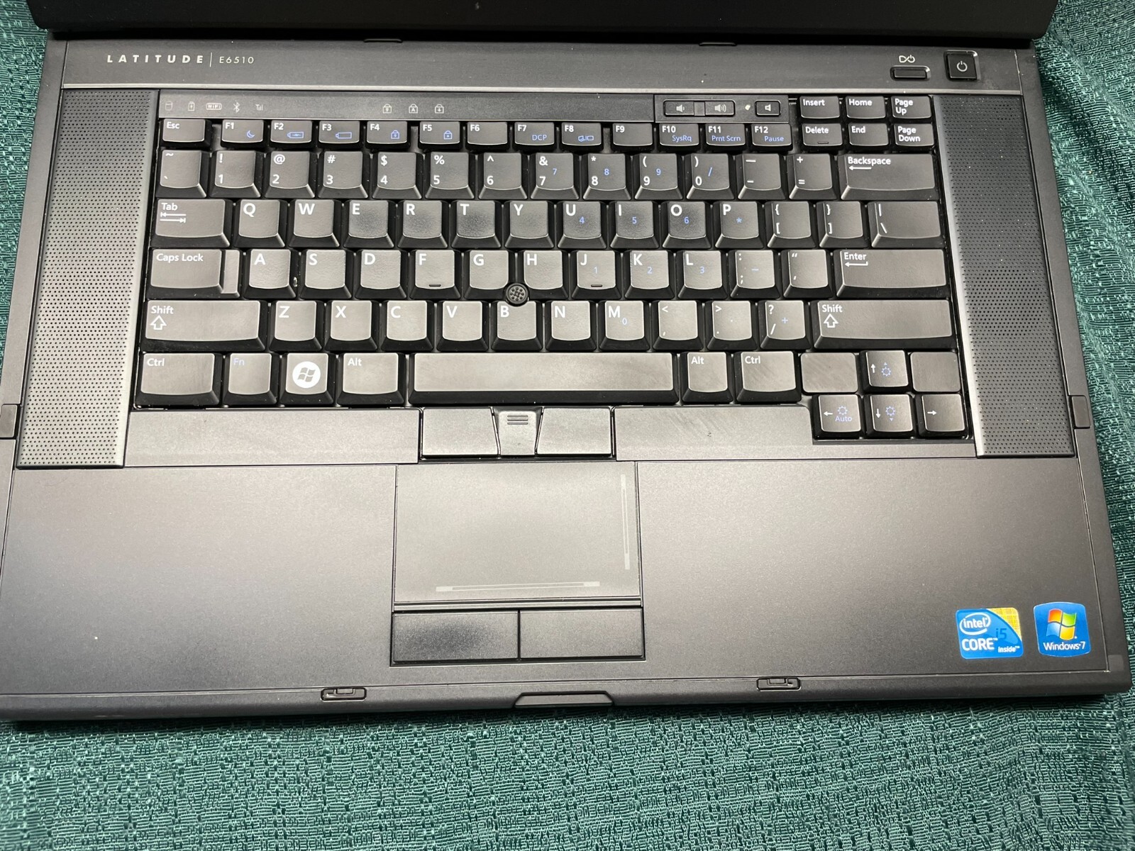 Dell Latitude E6510 i5-540M @2.53GHz 8GB RAM 15.6″ 250GB HDD w/ Power Adapter