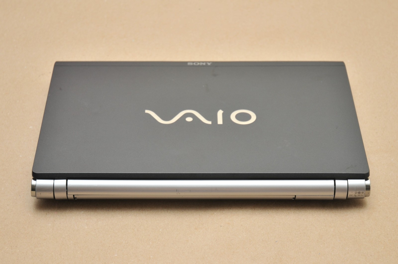 Sony VAIO VGN-Z540E C2Duo P8600 GeForce 9300M GS 320GB HDD 3GB RAM Windows Vista