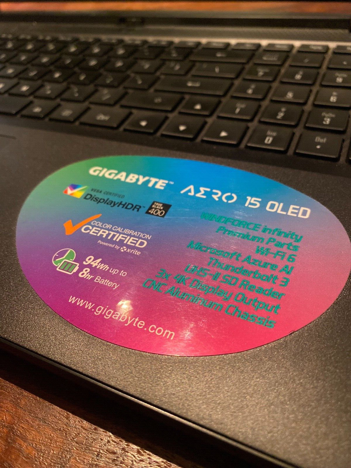 gigabyte aero 15 oled
