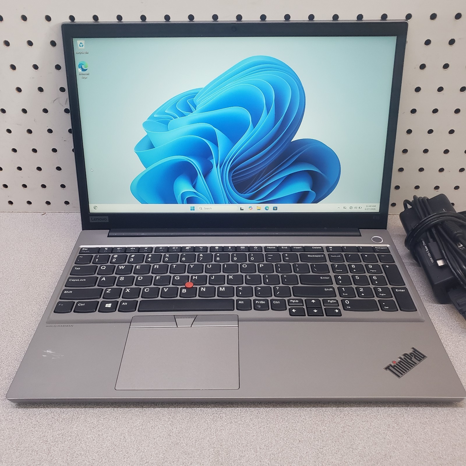 Lenovo ThinkPad E15 15.6″ FHD Intel i7-10510U 512GB SSD 16GB Win11 Pro
