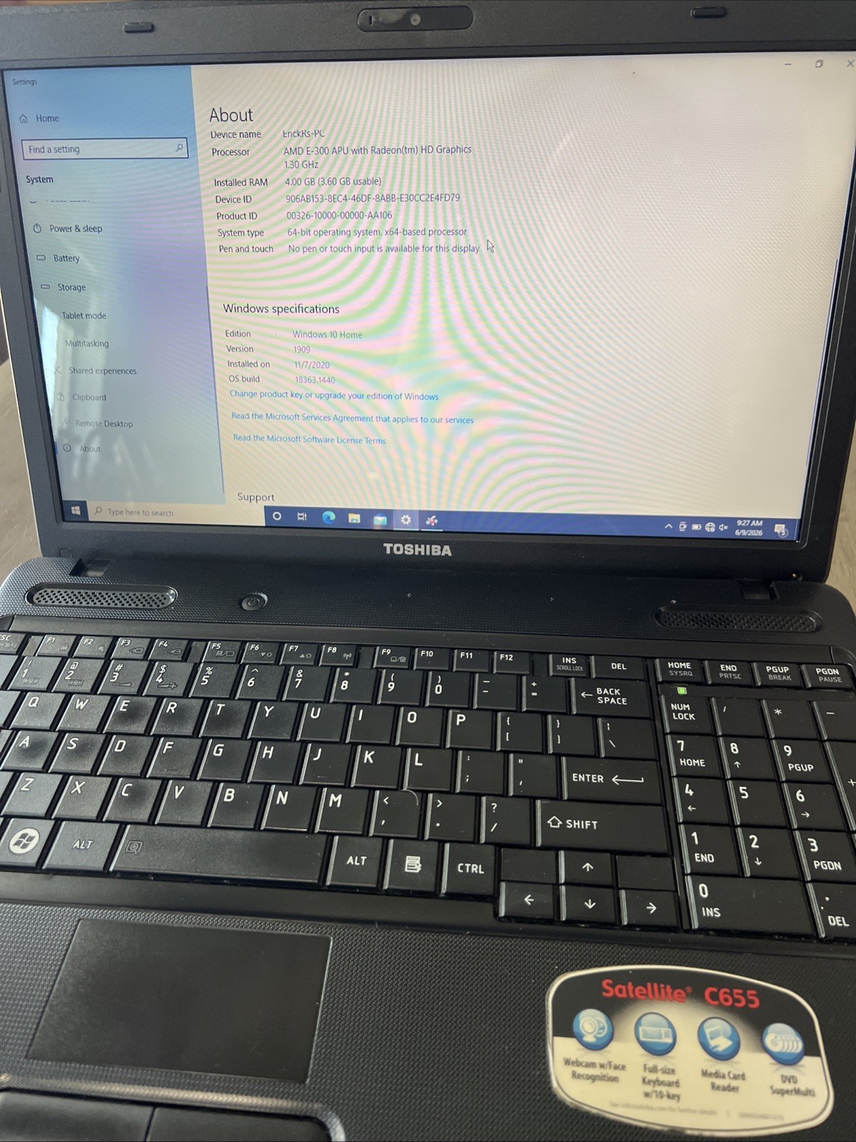 Toshiba Satellite C655D-S5511 15.6″ Laptop AMD E-300 4GB RAM 320GB Win 10