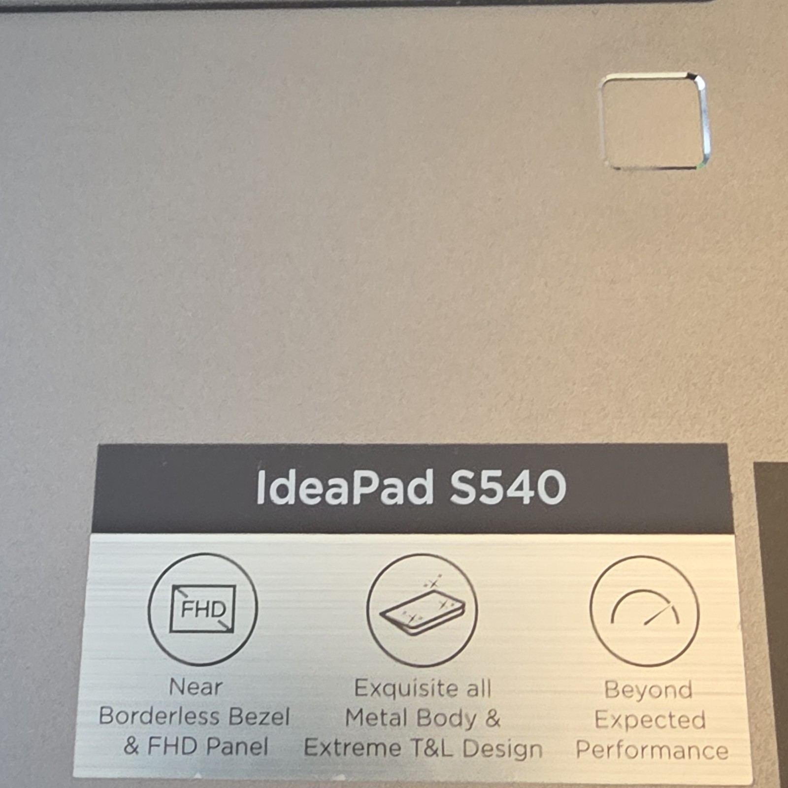 Lenovo IdeaPad S540-15IWL Intel Core i7-8565U 20GB RAM 15.6″ FHD SSD Win10 Pro