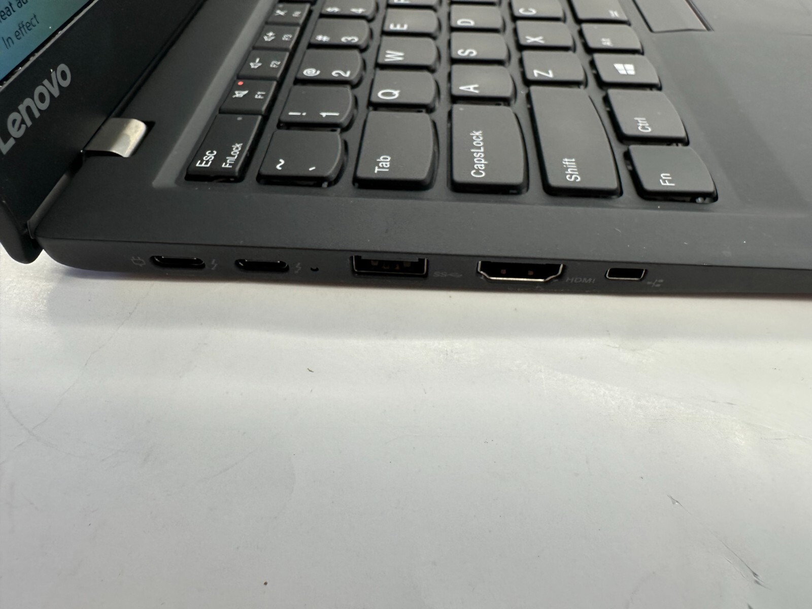 Lenovo 20HR000FUS TP X1 Carbon 5th Gen i7-7600U 8GB 500GB SSD Win 11 Pro