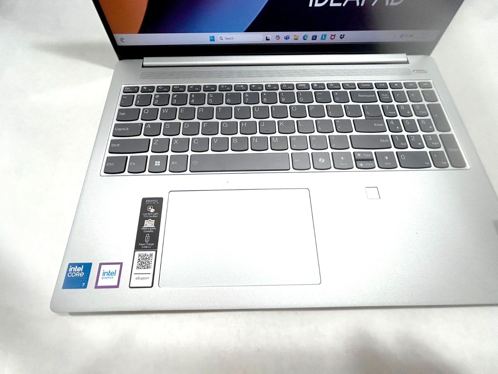 Lenovo IdeaPad Slim 5 16IRU9 83FW 16″ Intel 7_150U 3.4GHz 16GB 512GB W 11 Pro
