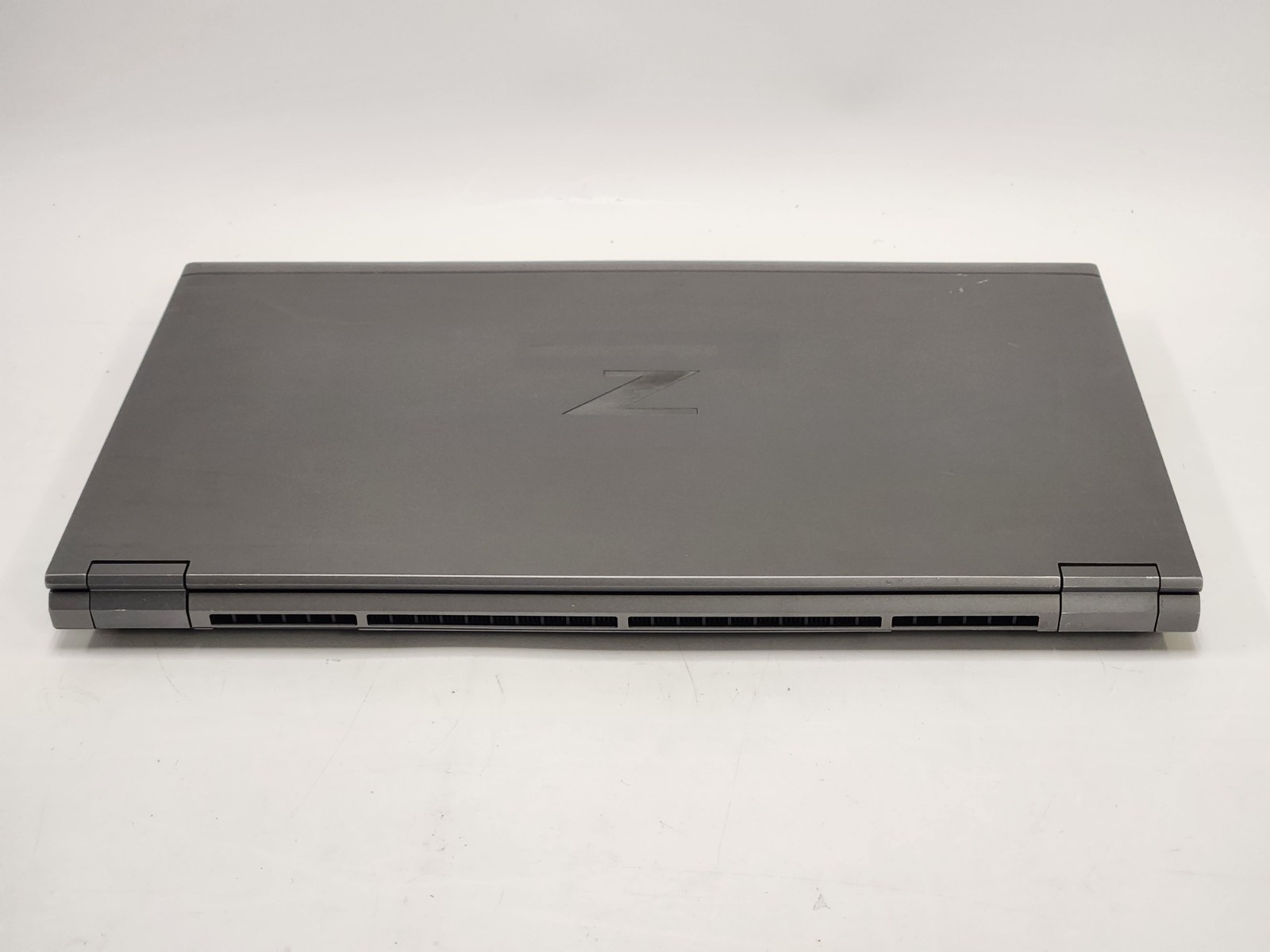 HP ZBook Fury 15 G7 15.6″ i7-10850H 2.7GHz 8GB RAM 512GB SSD W11P Quadro T2000