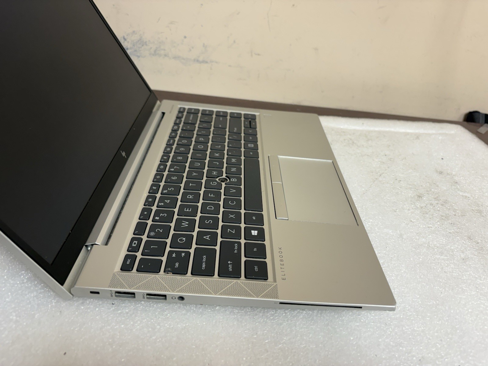 HP ELITEBOOK 845 G7 | AMD RYZEN 5 PRO 4650U 16GB Ram 512GB SSD FHD Win11–1