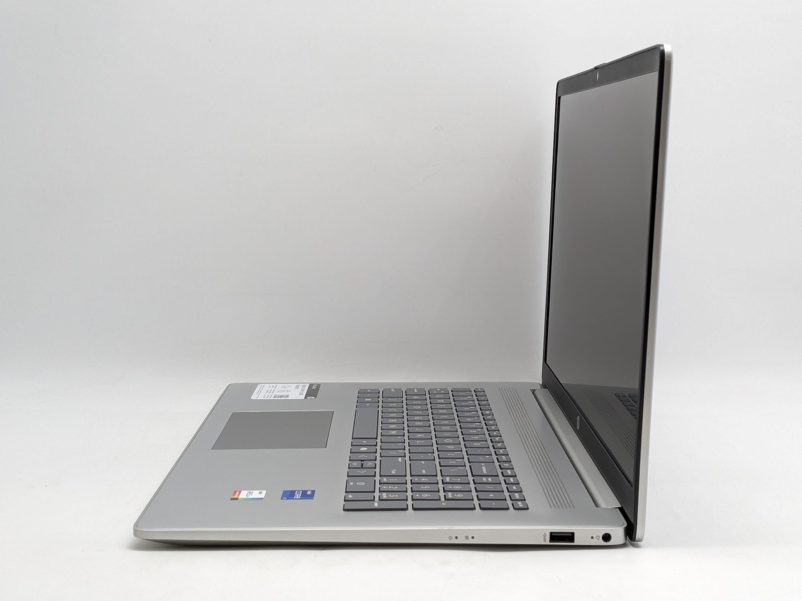 HP Laptop 17-cn3327dx 17.3″ i7-1355U 16GB DDR4 1TB SSD Windows 11 Home