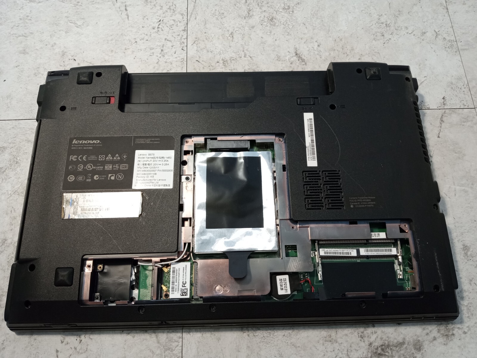 Lenovo B575-1450 15.6″ Laptop AMD E-450 Radeon HD Graphics *READ* -FM