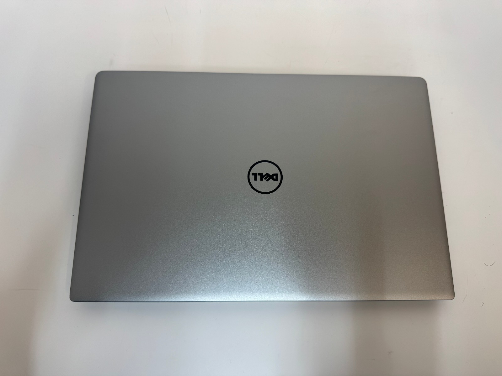 Dell XPS 13″ | i7-8550U | 8GB RAM | 1TB M.2 | Win 11
