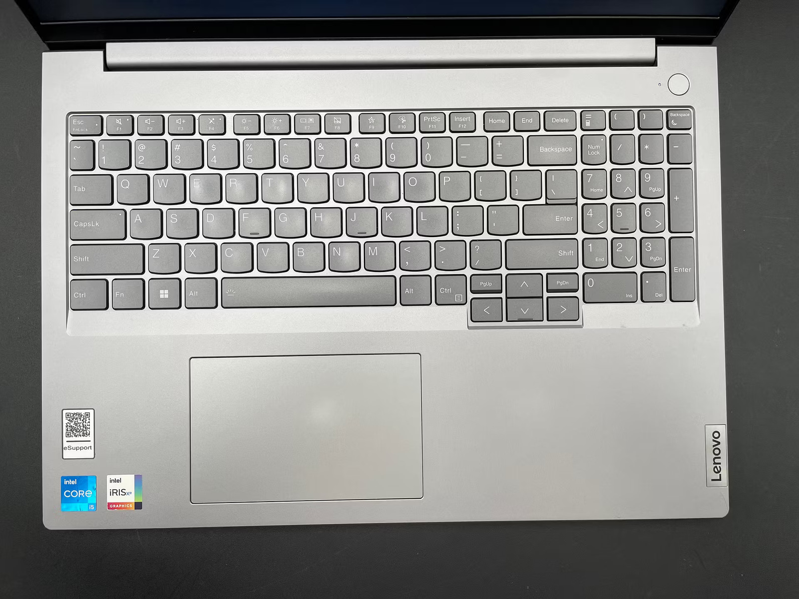 Lenovo ThinkBook 16 G6 IRL Used 16″ (i5-1335U-16GB-256GB NVMe)