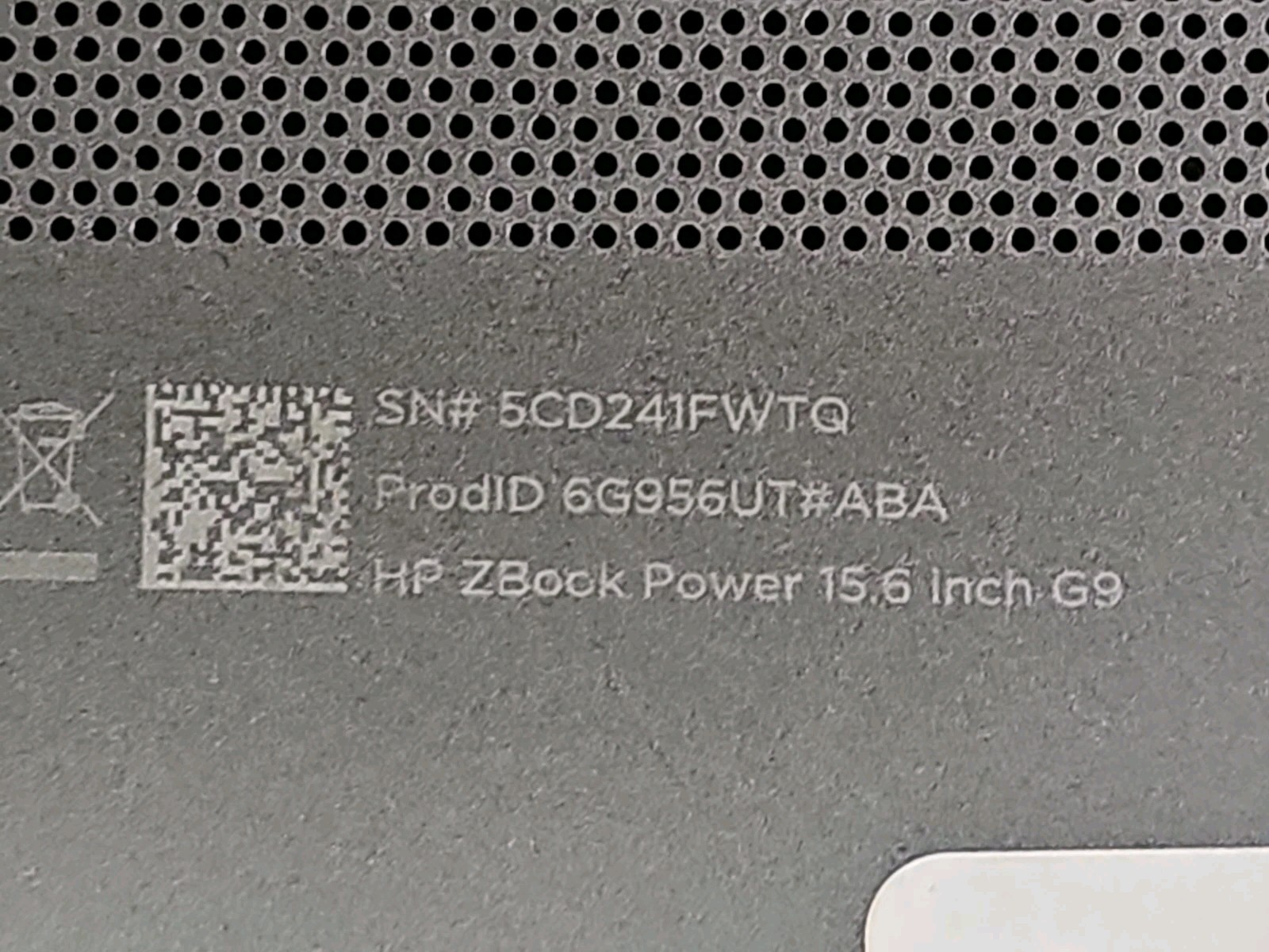 HP Zbook Power G9 i7-12800H@2.4GHz NO RAM 128 GB SSD RTX A2000 8GB – READ!