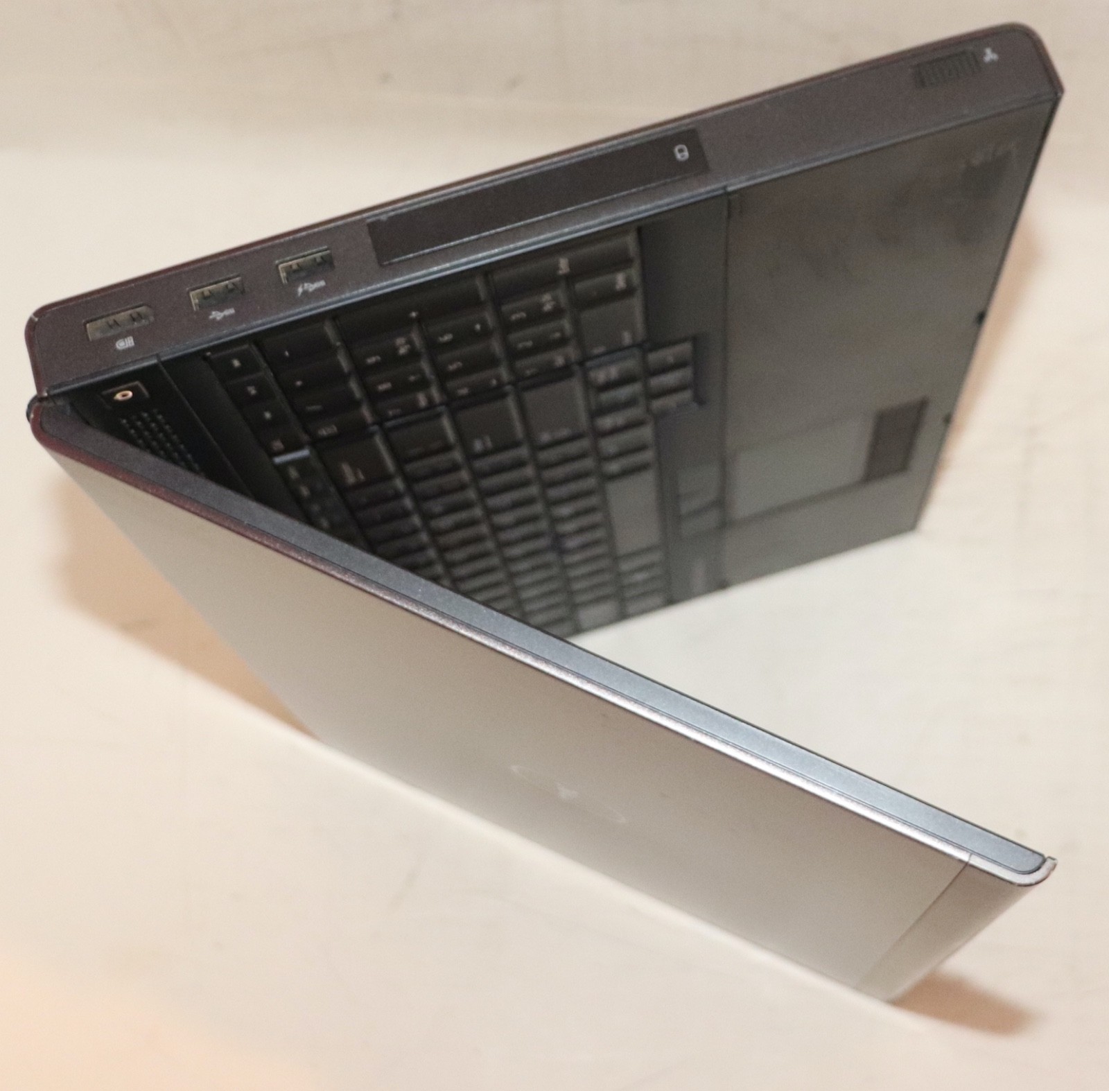 Dell Precision M4800 Intel i7 core @2.50GHz|16GBRAM|512GBSSD|WIN10|Nvidia|Webcam