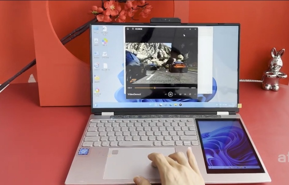 Dual Touchscreen Laptop 15.6 Inch+7 Inch 32G DDR4 2TB SSD Fingerprint Unlock