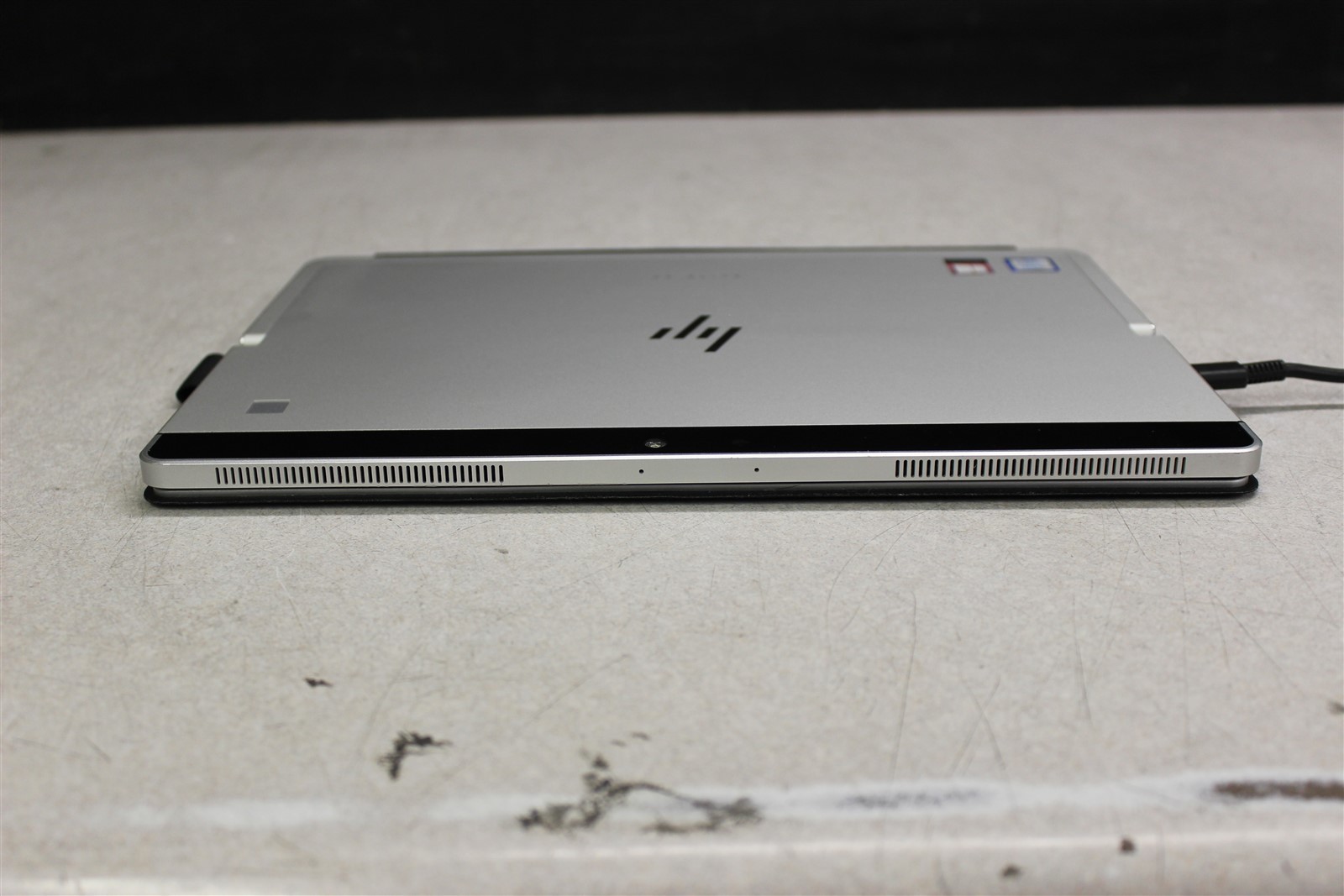 HP Elite X2 G2 2.5GHz Intel i5-7200U, 8GB RAM, 256GB M.2 SSD, Windows 10