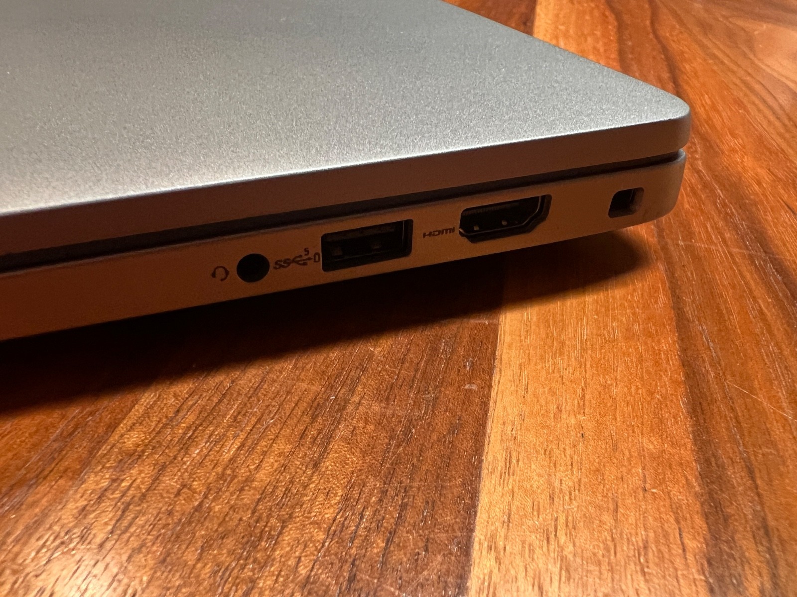 Dell Precision 3480 i7-1370P 32 GB RAM 512 GB SSD 14 in Nvidia RTX A500 FHD