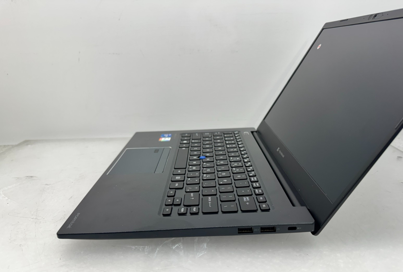 Toshiba Portege X40-J 14″ Laptop i7-1185G7@3.0GHz 16GB RAM 256GB SSD*Read*