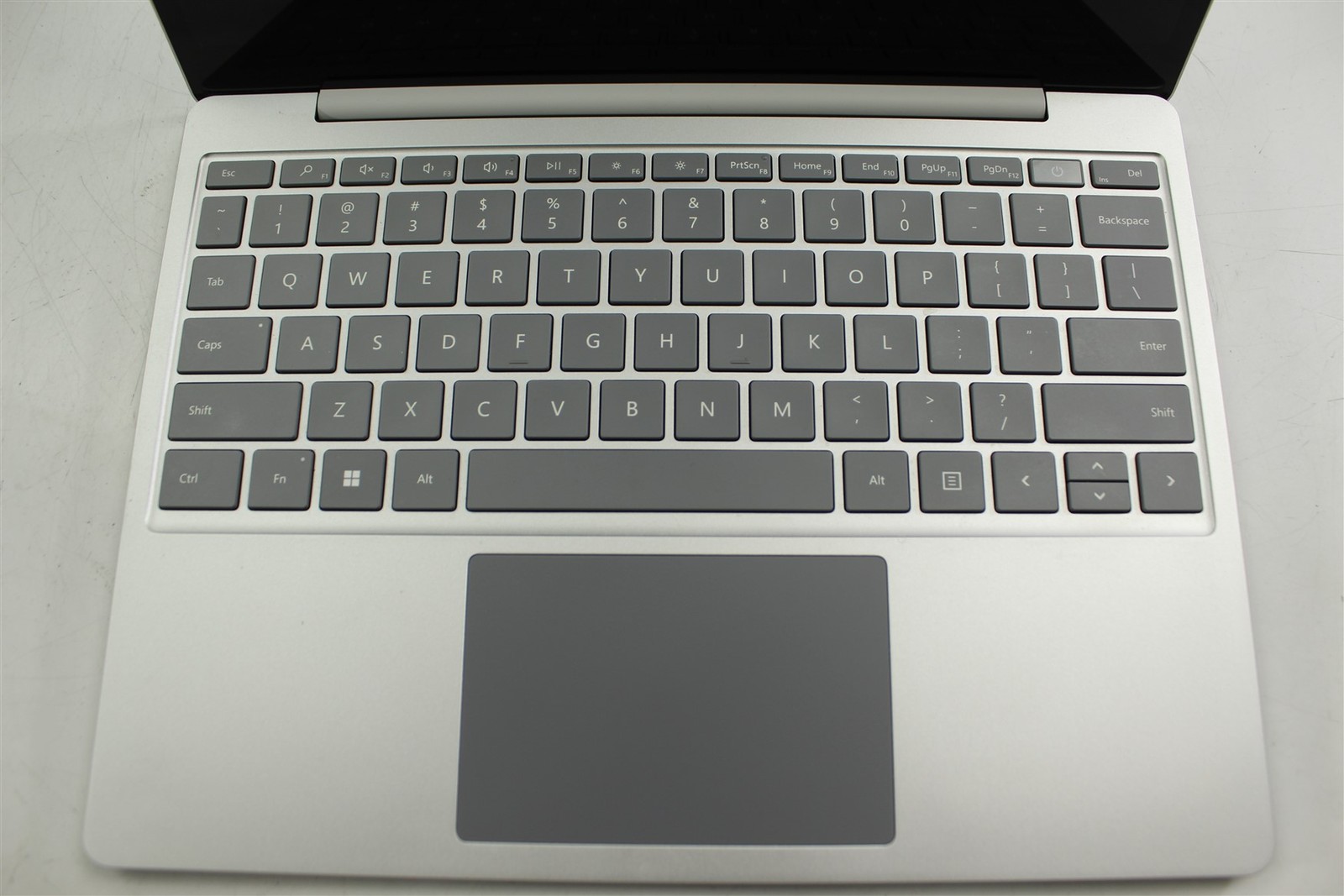 Microsoft Surface Laptop Go 2 2013 12.4″ i5-1135G7 256GB SSD 16GB RAM W11H
