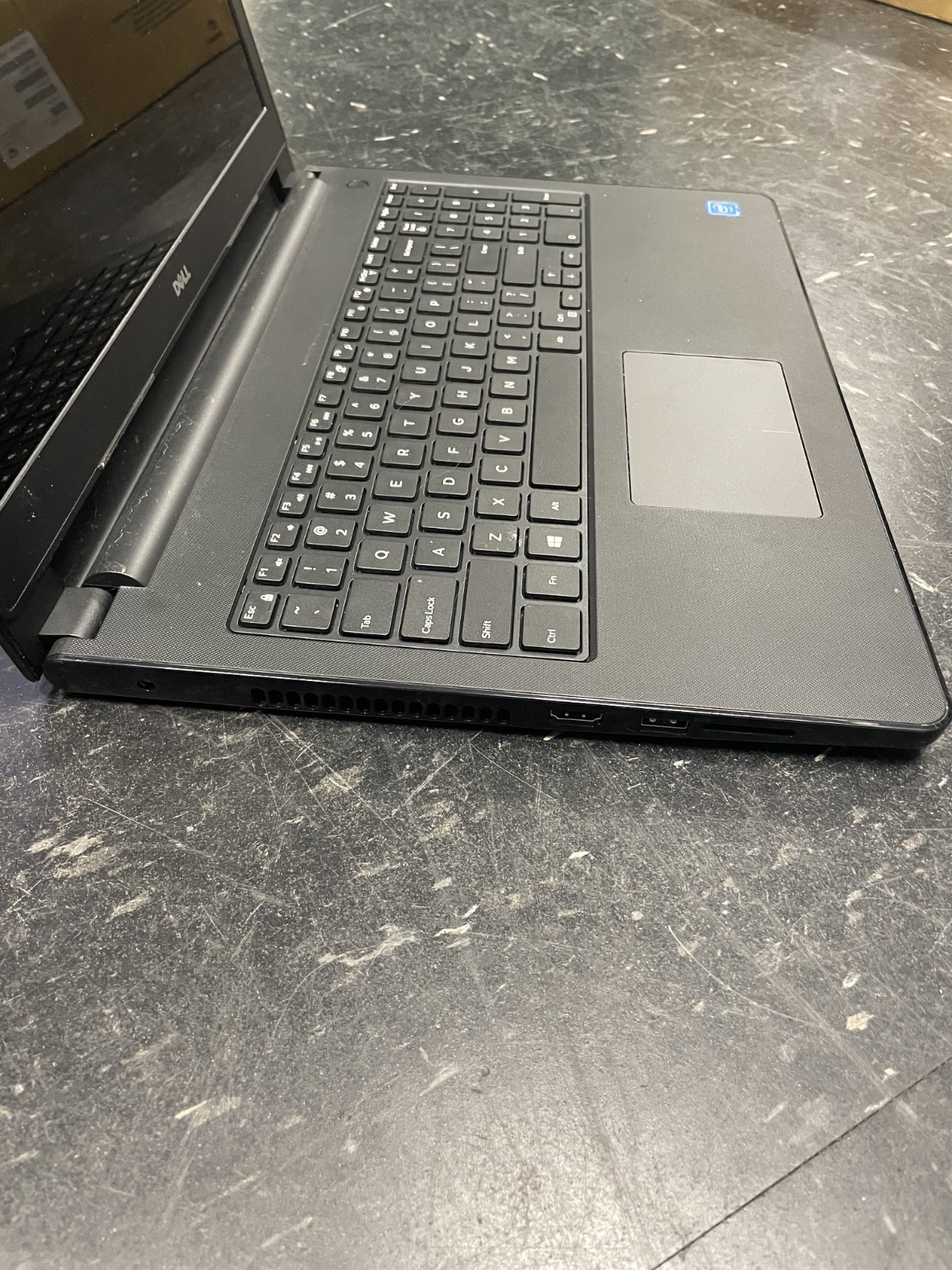 Dell Insprion 15-3552 Celeron N3050 4GB NO SSD/OS SOLD-AS-IS