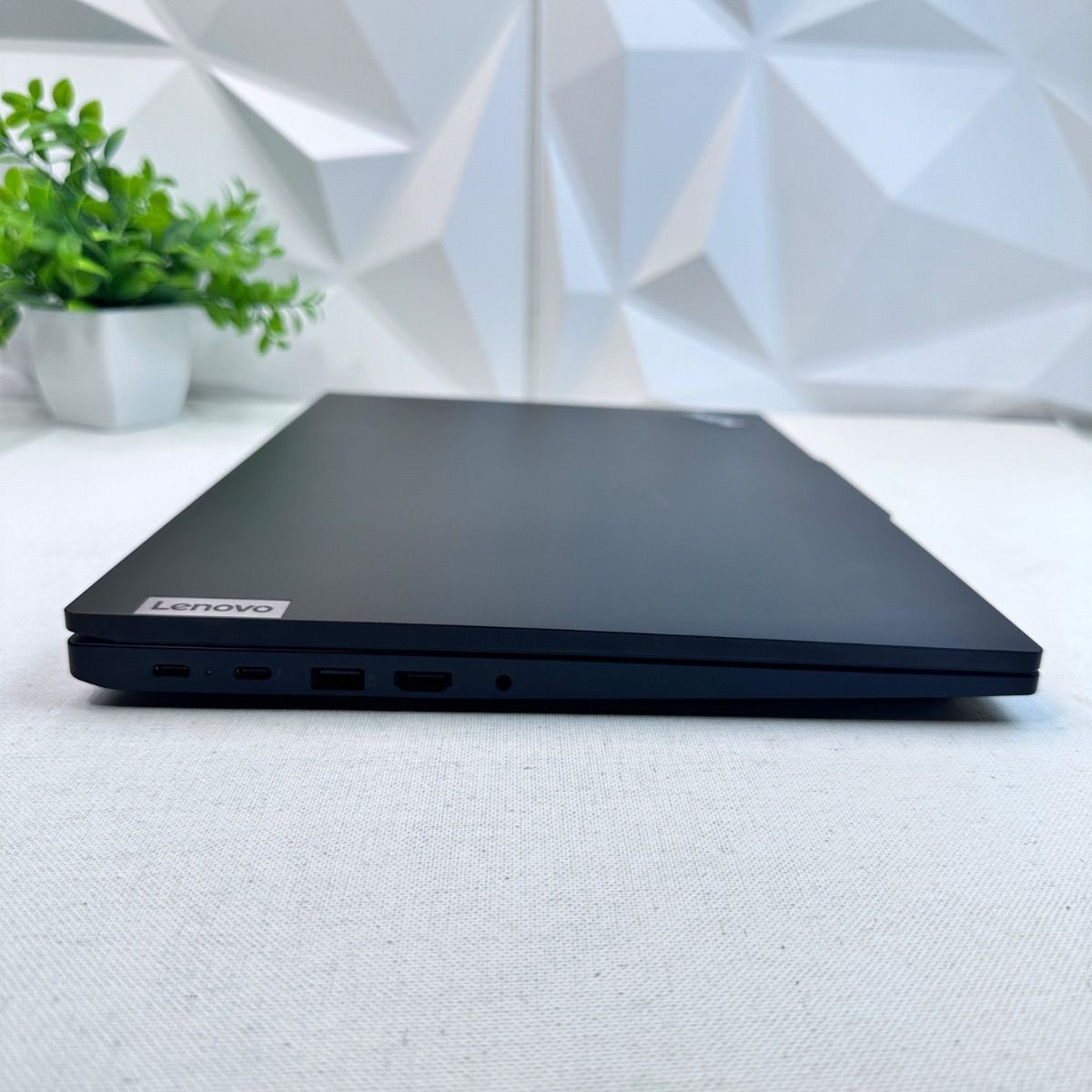 Lenovo ThinkPad E16 Gen 2 16″ Laptop, Intel Ultra 7 155U, 40GB, 512GB *Pls READ*