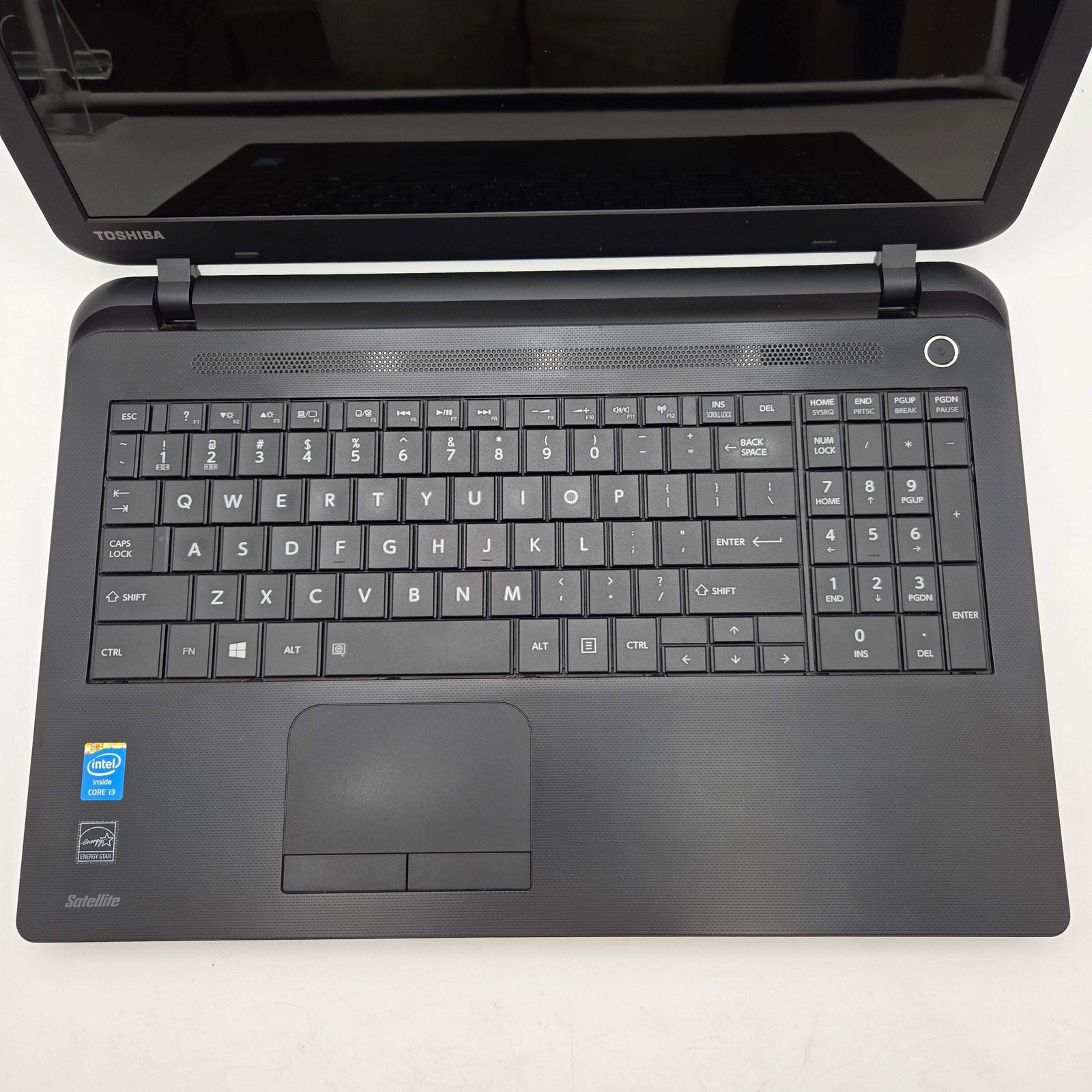Toshiba Satellite C55-B5200 Intel Core i3-4005U, 6GB RAM, 750GB HD – Used