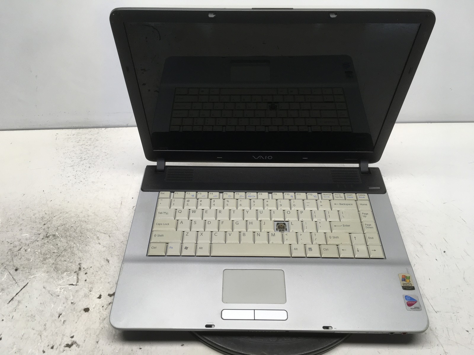 Sony Vaio VGN-FS940 Intel Pentium M 740 1.73GHz 512 MB NO HDD No Batt