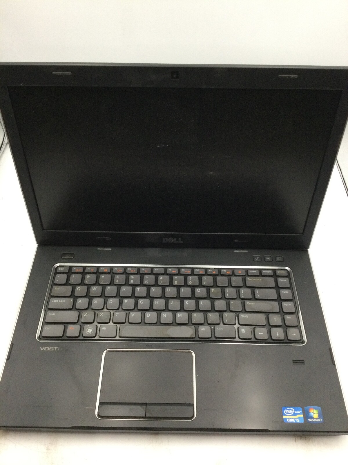 DELL VOSTRO 3550 – FOR PARTS – DRILLED MOBO – NO OS – NO RAM – NO HDD – 15″ = BB