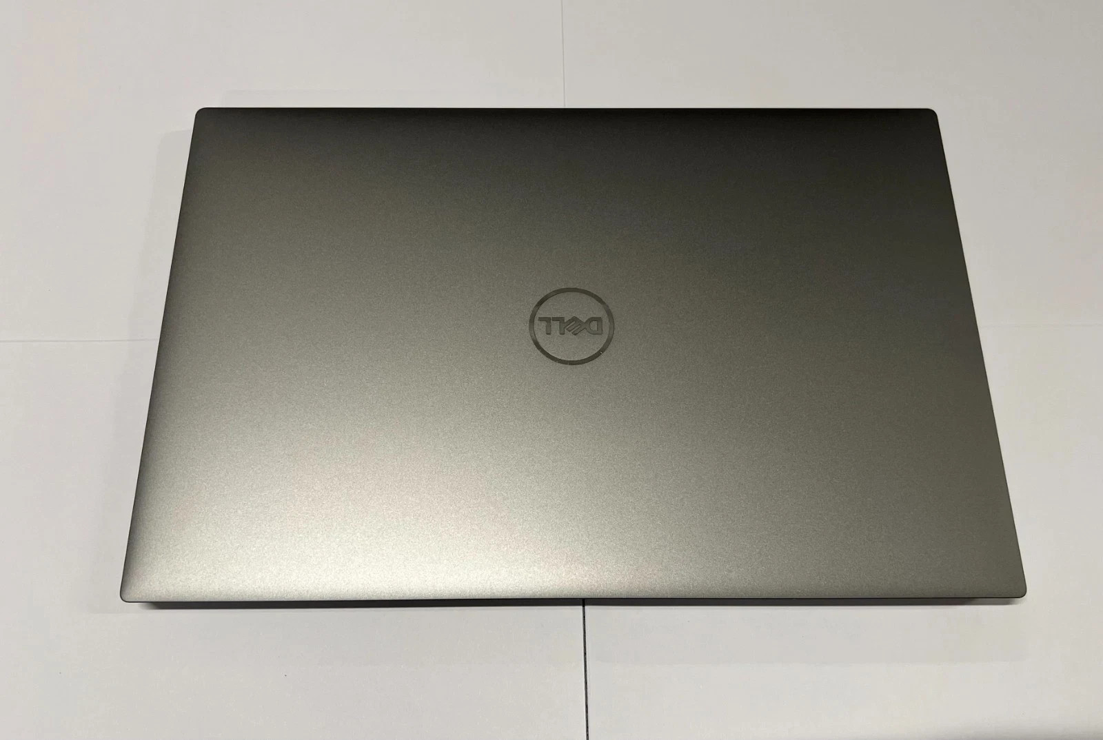 Dell Precision 5550 15.6 FHD i9-10885H 2.40GHz 32GB Ram SSD 512 Quadro T2000