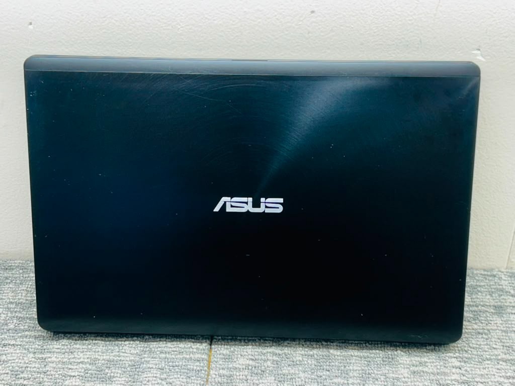 ASUS Q500A-BH15N01 Core i5 6GB Ram 750GB 15.6″ Laptop Windows 10 Tested – 703927