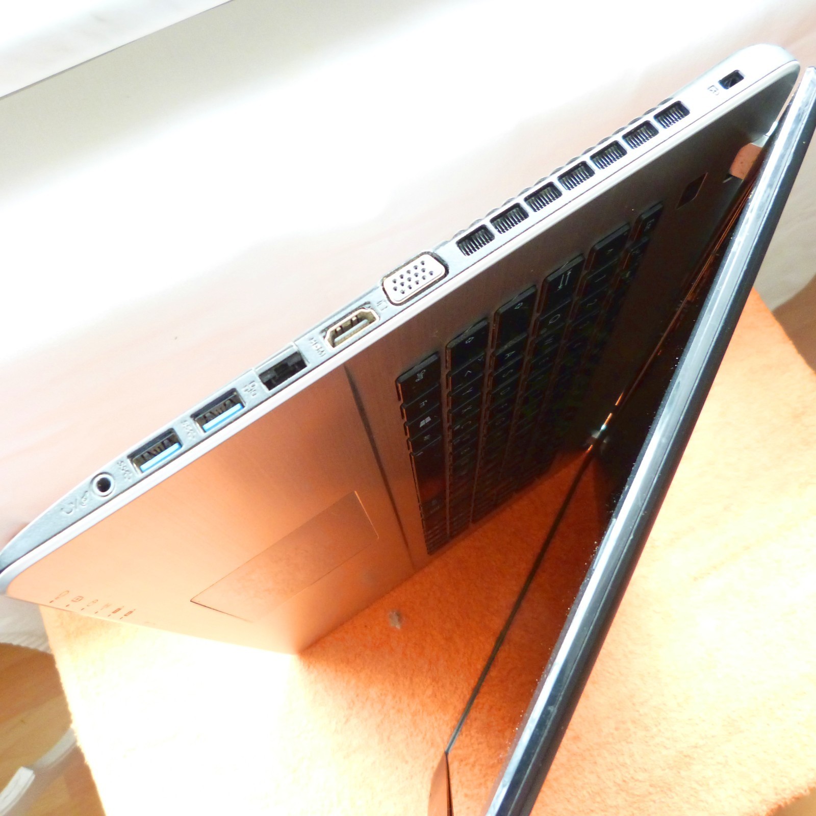 Asus R751 VivoBook ICECOOL 17 inch HDPLUS l 500GB Windows 11 HDMI TURBO i5 USB3