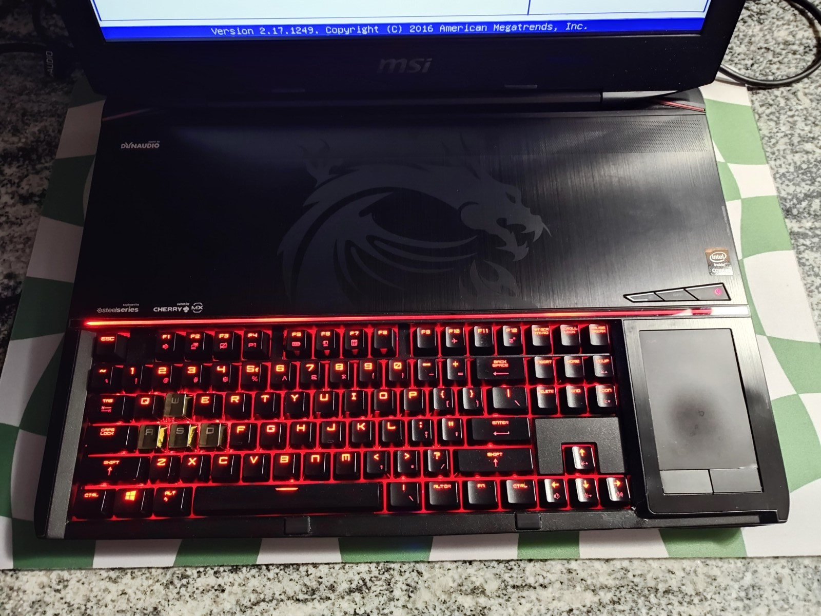 MSI GT80 2QE Titan Gaming Laptop | Dual GTX 980M | Cherry MX Mechanical Keyboard