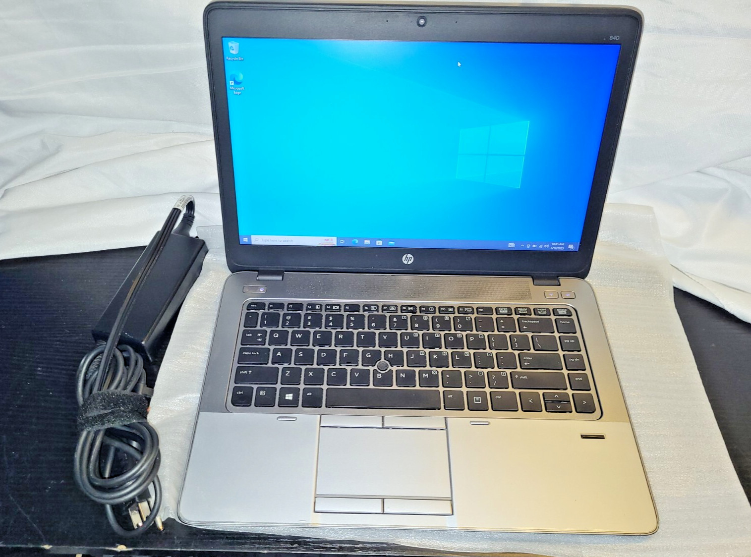 HP EliteBook 840 G2 14″ Laptop Intel i5-5300U 2.3, 8GB RAM 128GB SATA SSD Win10