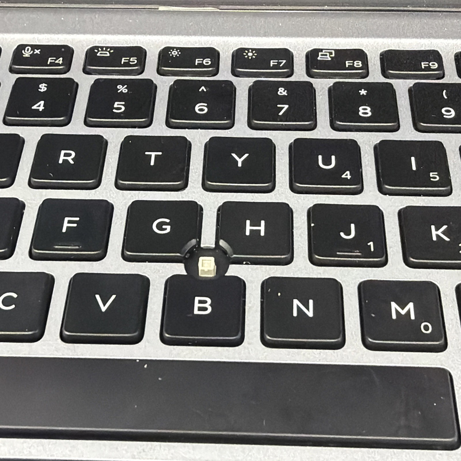 Dell Latitude 5411 i5-10400H 8GB 256GB SSD 14″ FHD Win11 Pro