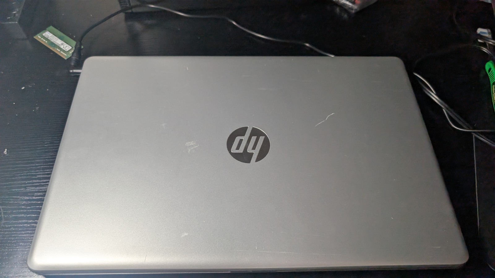 HP 17-by0053cl-Intel i5-8250U@1.6GHz 12GB DDR4 Ram AMD GFx (1165)