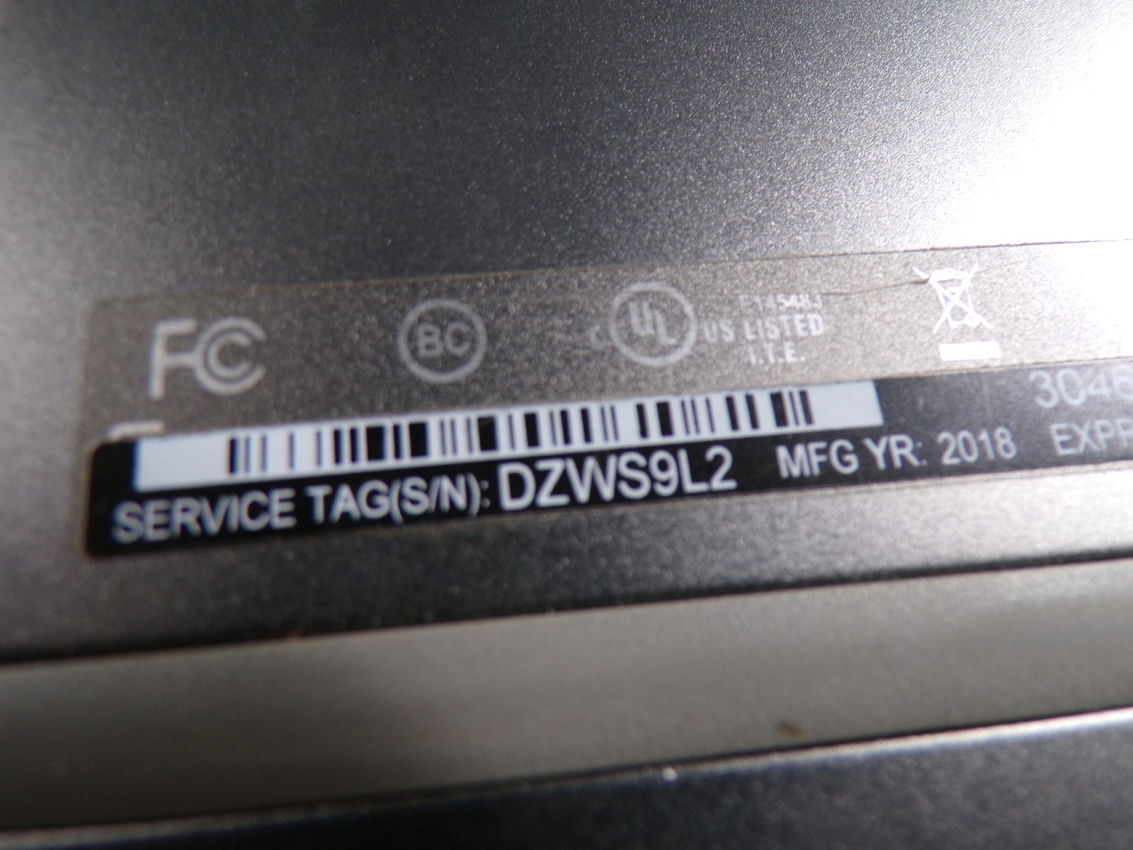 DELL INSPIRON 13 7000 2 IN 1 AMD RYZEN 5 8GB RAM
