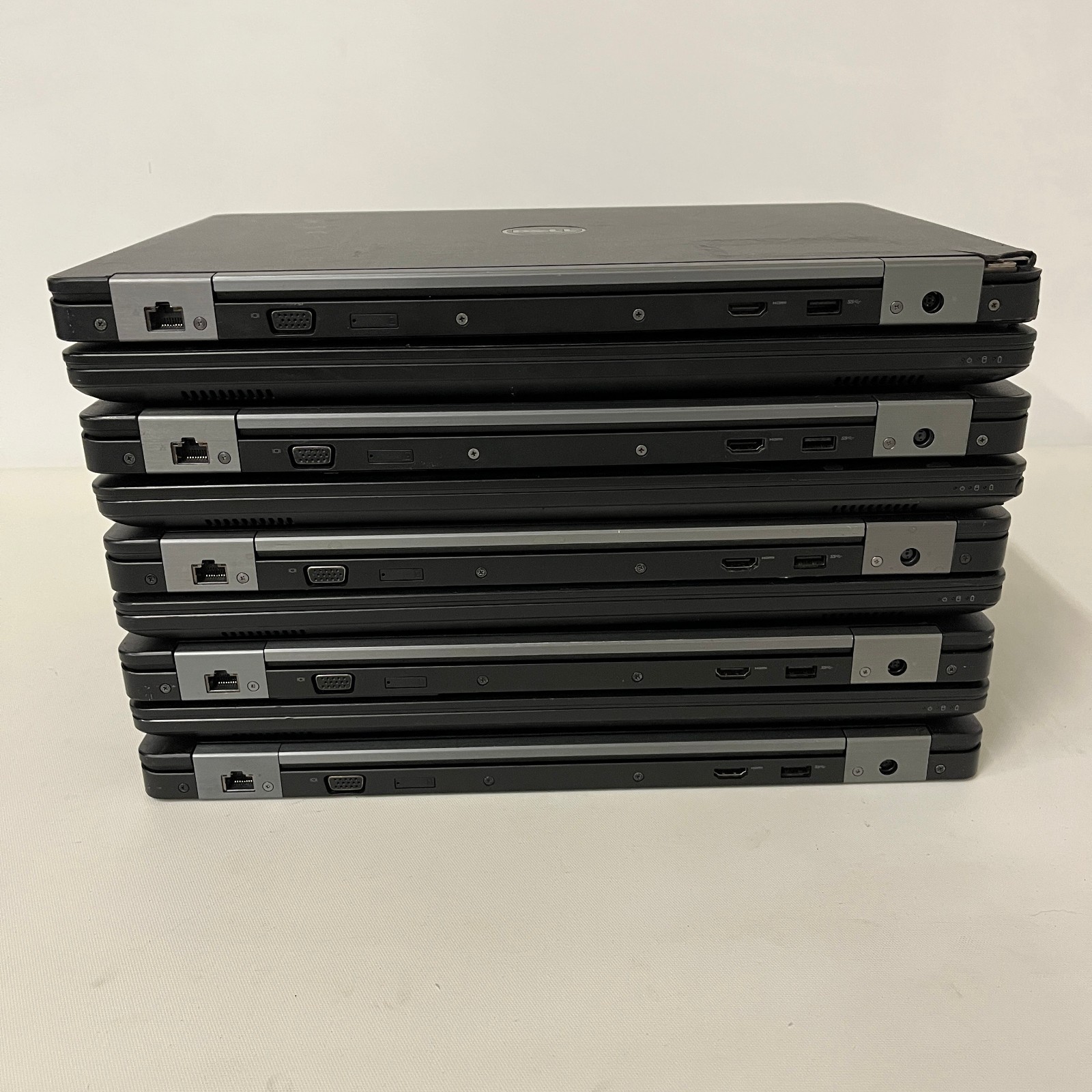 Dell Latitude E5570 i7-6820HQ @2.70GHz | 500GB SSD | 16GB RAM | No OS | Lot of 9
